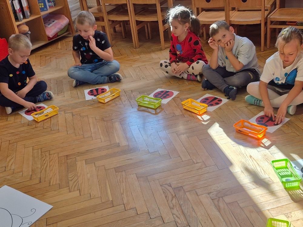 Dzień kropki  grupa biedronki