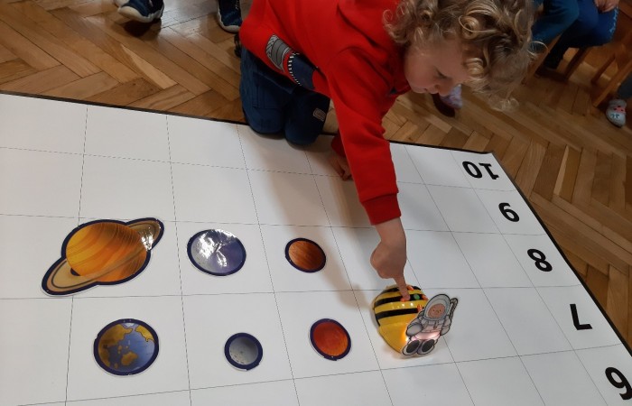 Kosmiczne kodowanie i programowanie
