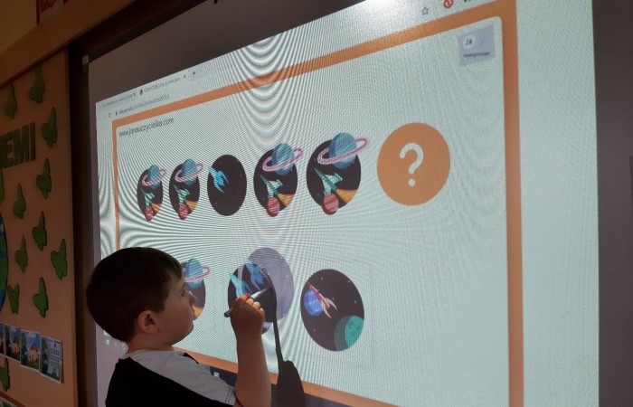 Kosmiczne kodowanie i programowanie